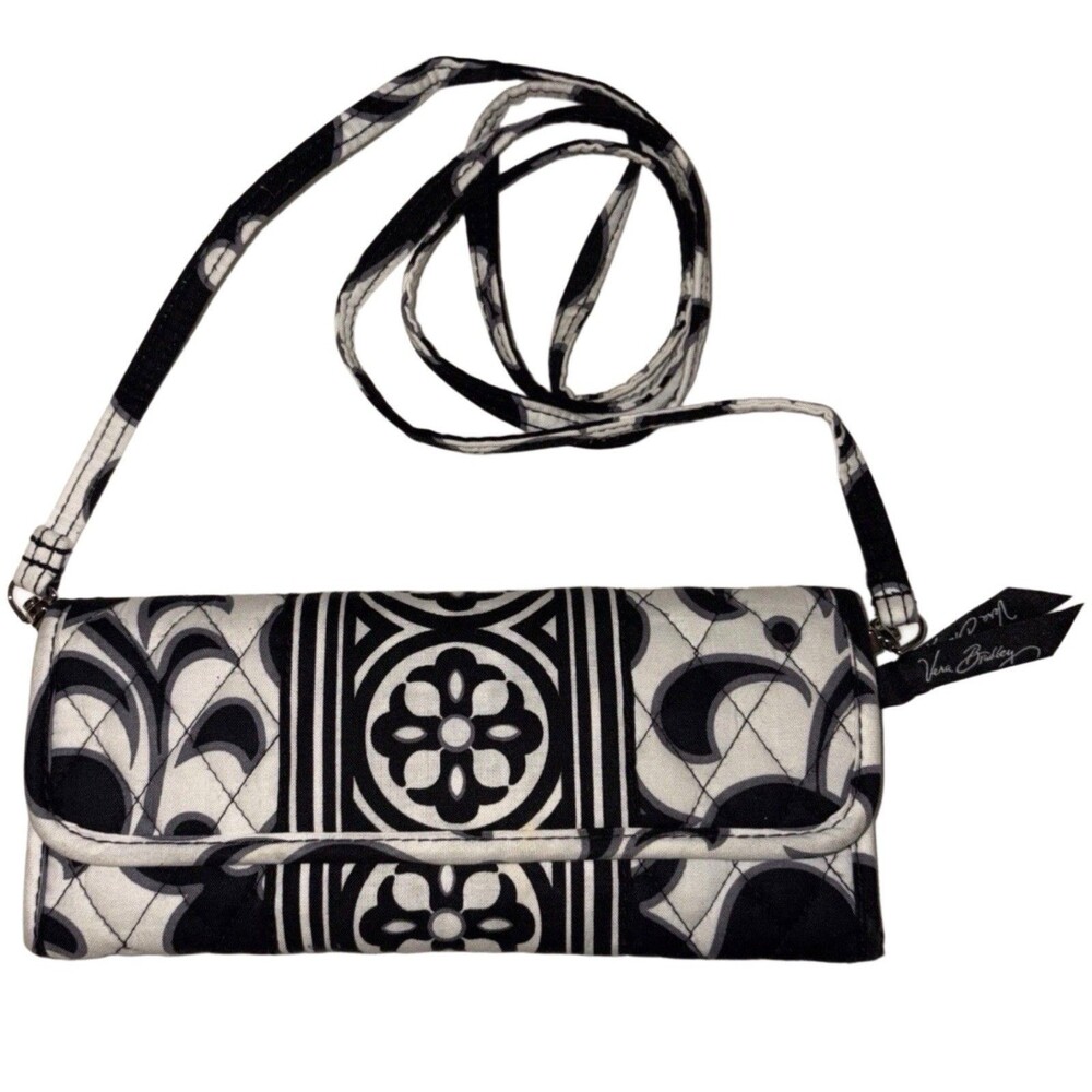 Vera Bradley Wallet Clutch Removable Strap Black White Quilted Retired Pattern